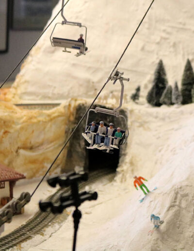 model railroad ski lift